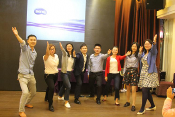 共慶昨日輝煌，展望美好未來——2017年海藍(lán)年會