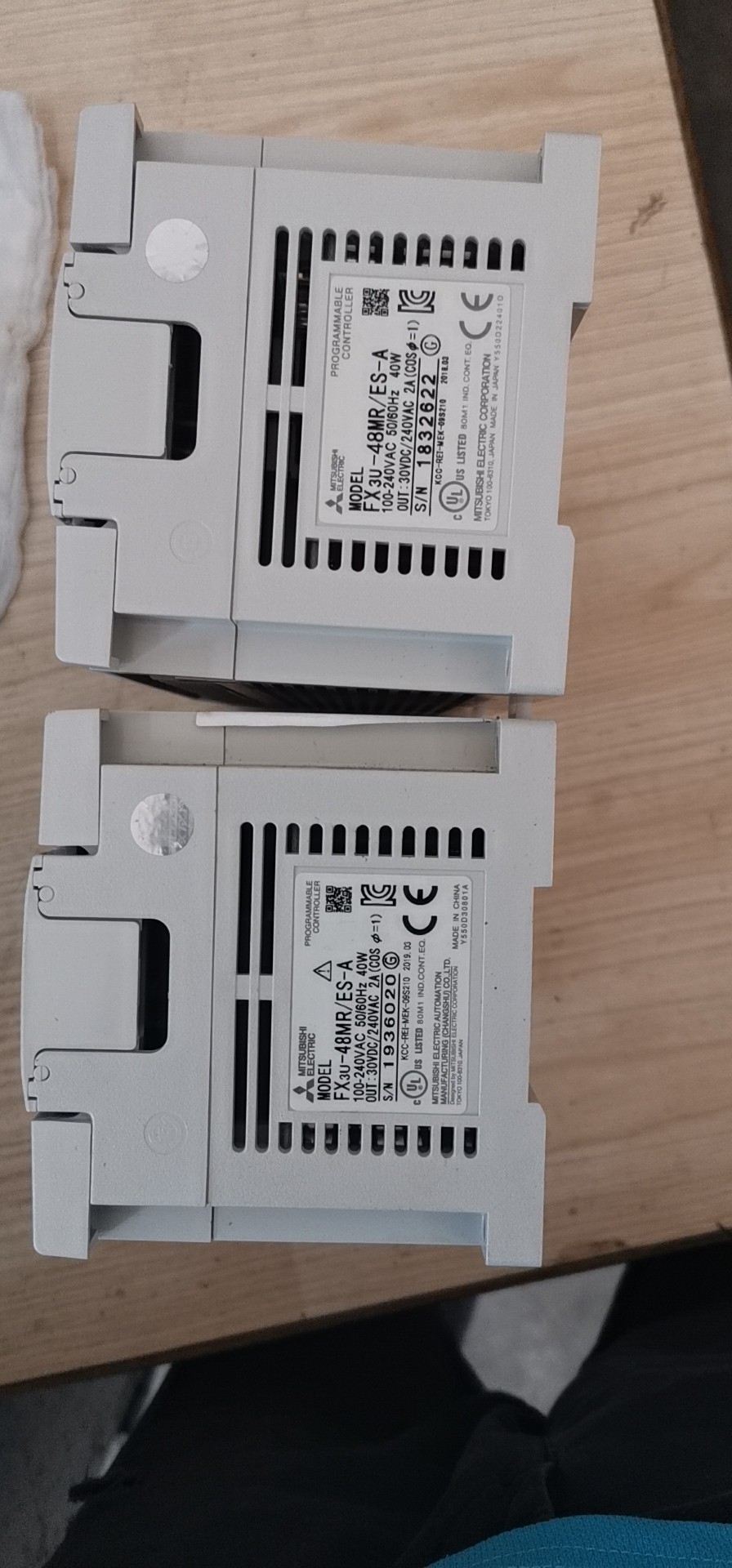 日本三菱原裝PLC與國產(chǎn)三菱PLC區(qū)別在哪，我們應(yīng)該如何鑒別？